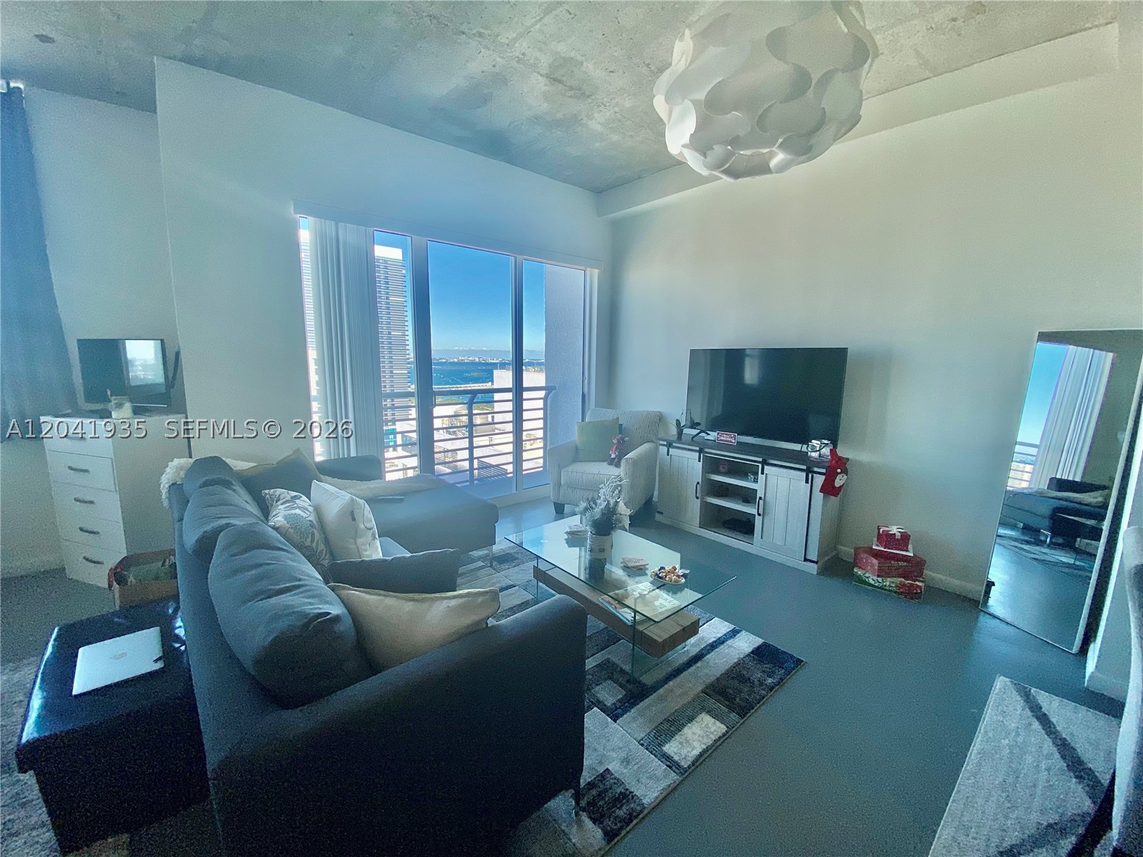 133 NE 2nd Ave #3409, Miami FL 33132