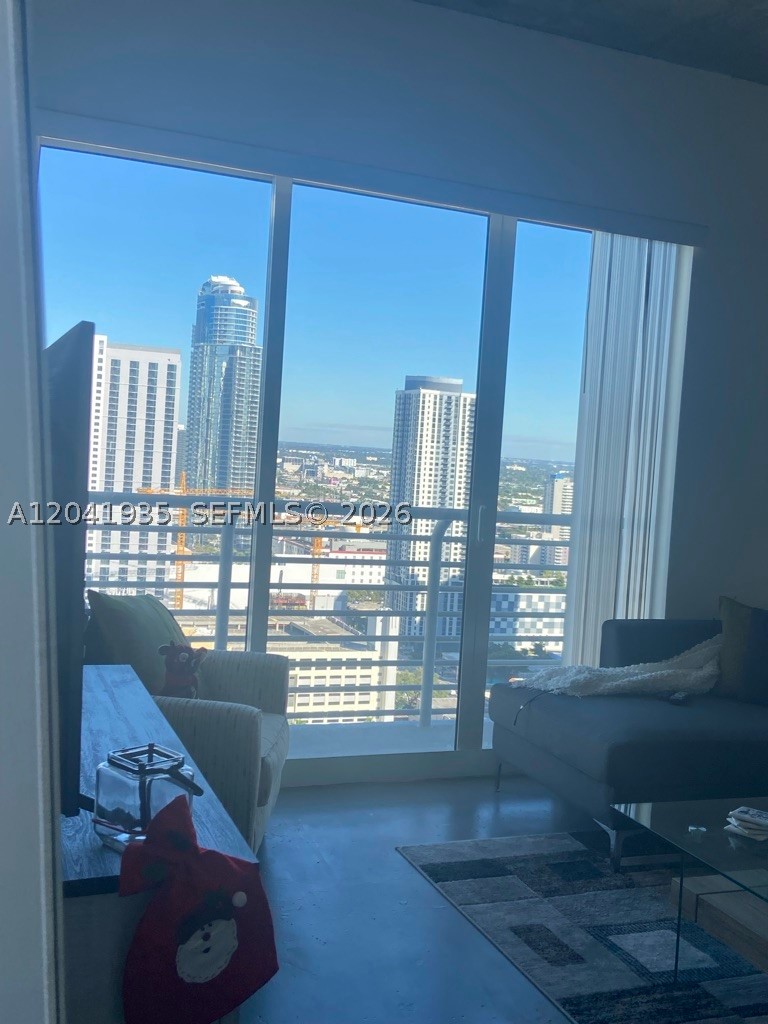 133 NE 2nd Ave #3409, Miami FL 33132