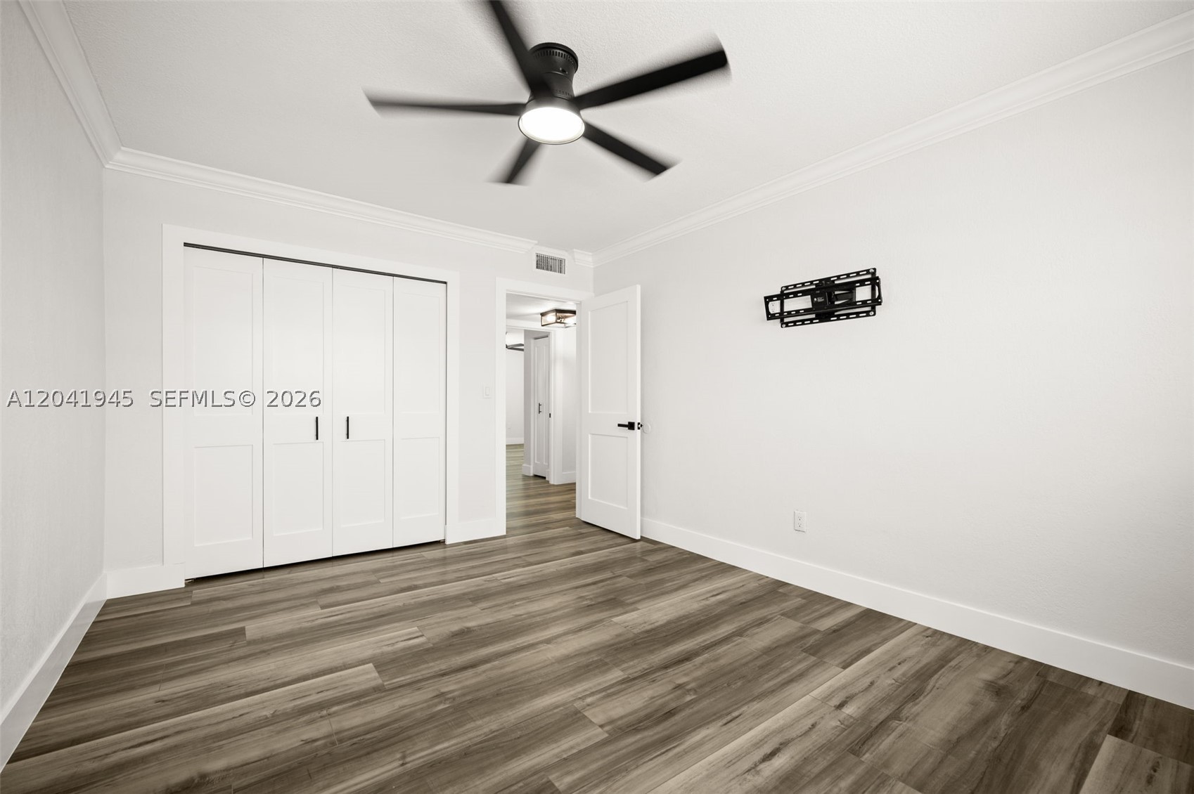 6832 W 2nd Ct, Hialeah FL 33014