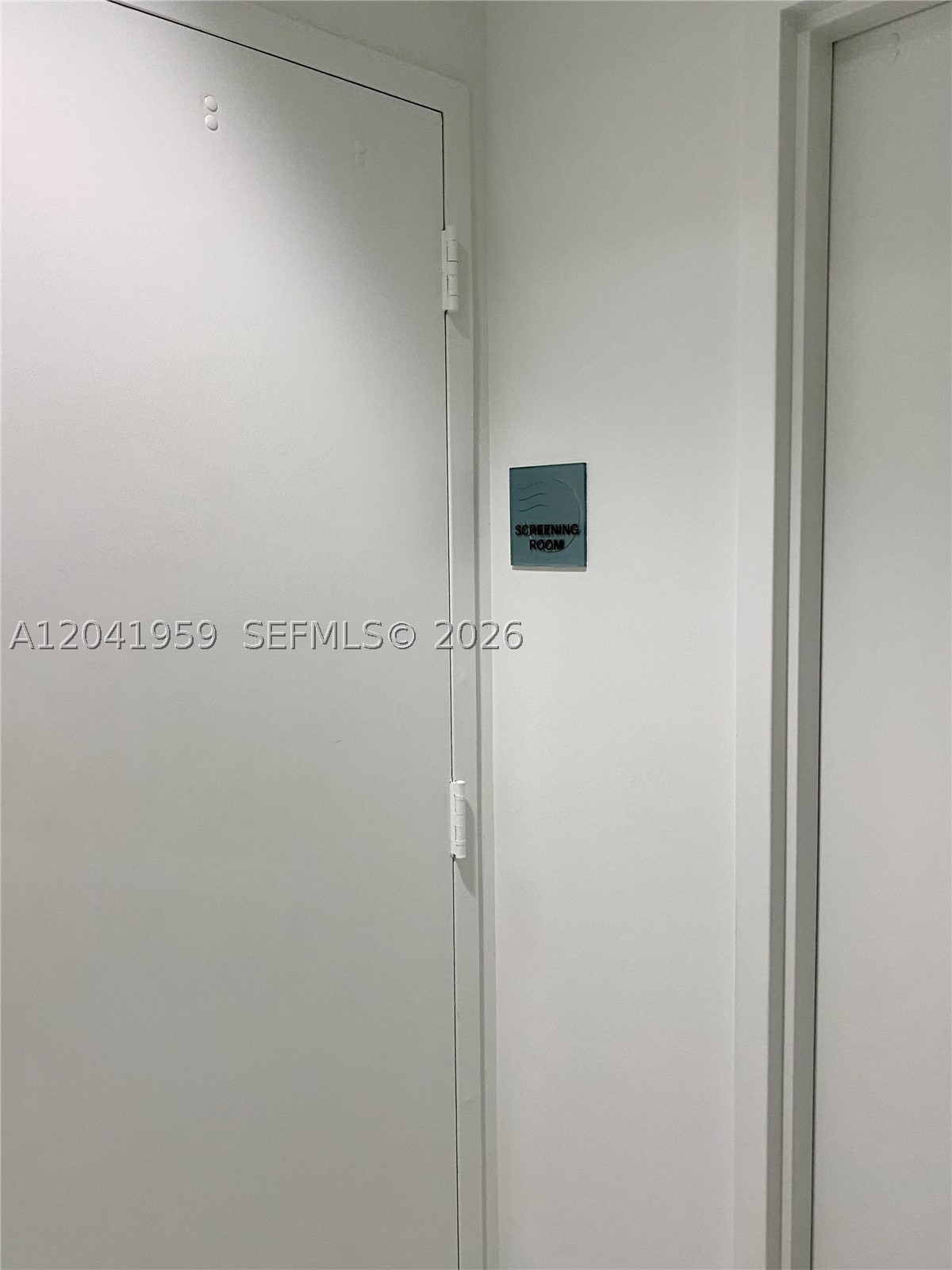 350 S Miami Ave #3813, Miami FL 33130
