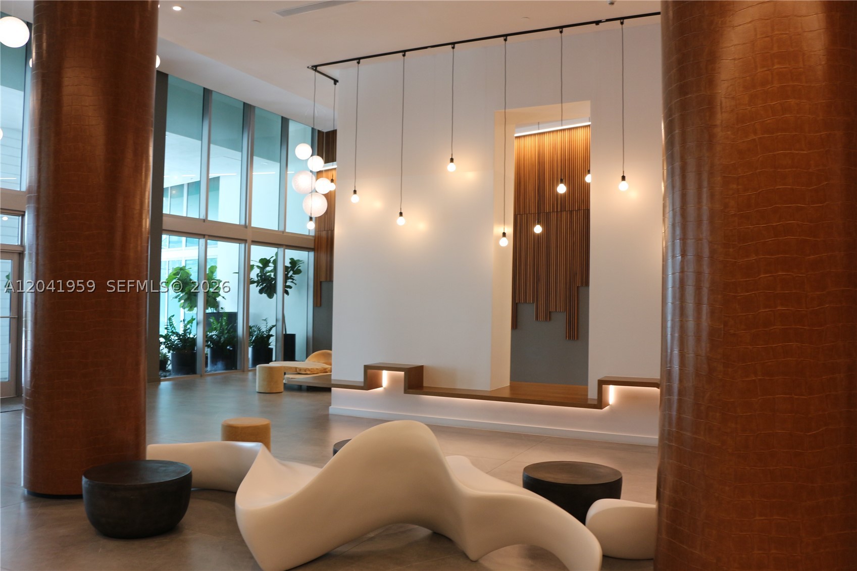350 S Miami Ave #3813, Miami FL 33130