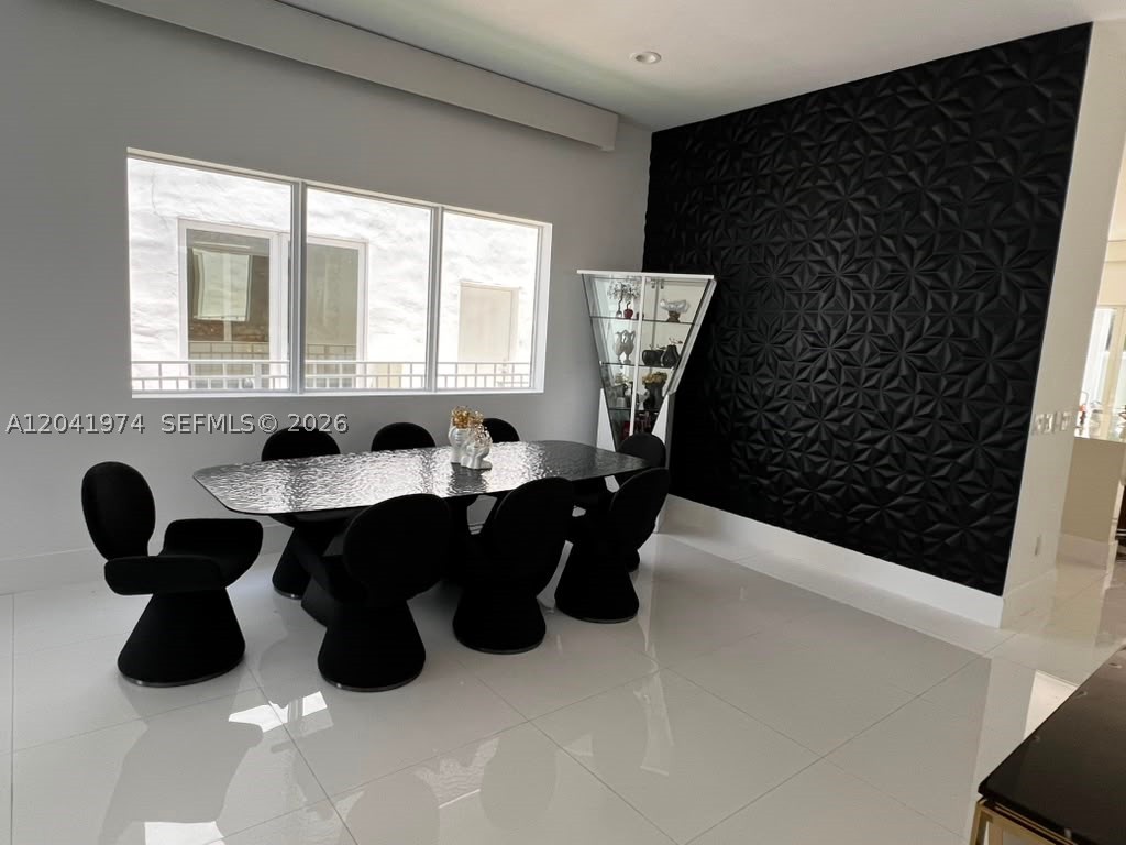 18975 Atlantic Blvd #18975, Sunny Isles Beach FL 33160