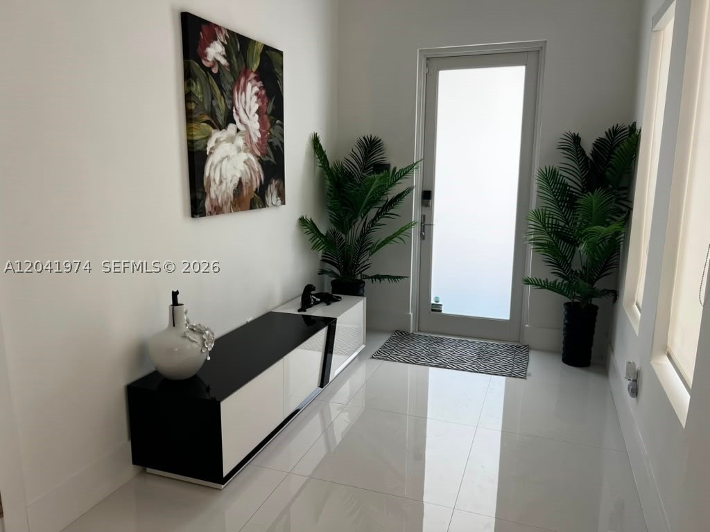 18975 Atlantic Blvd #18975, Sunny Isles Beach FL 33160