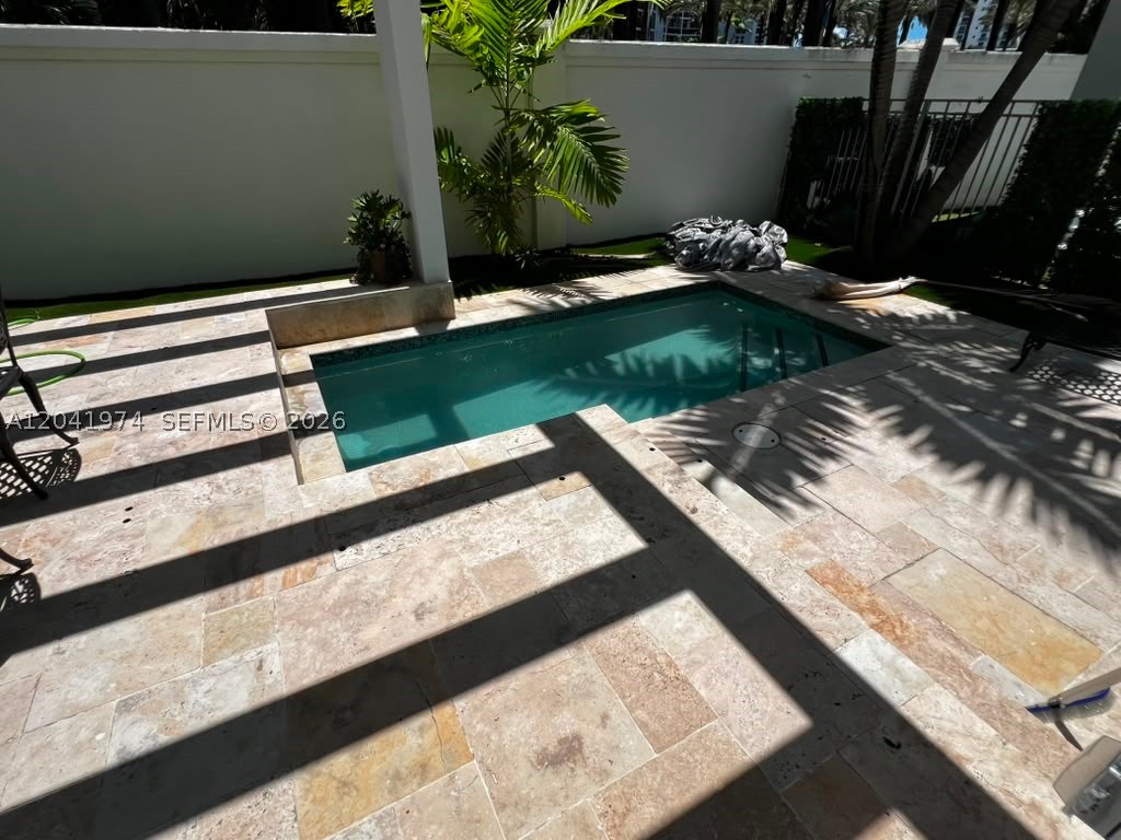 18975 Atlantic Blvd #18975, Sunny Isles Beach FL 33160
