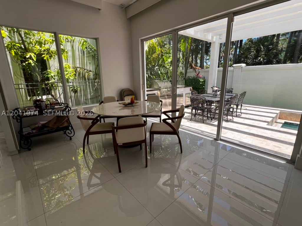 18975 Atlantic Blvd #18975, Sunny Isles Beach FL 33160