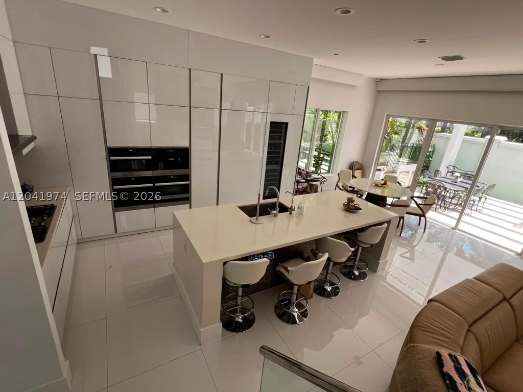 18975 Atlantic Blvd #18975, Sunny Isles Beach FL 33160