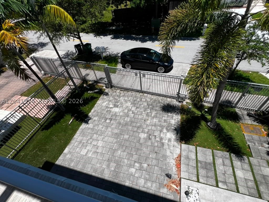 18975 Atlantic Blvd #18975, Sunny Isles Beach FL 33160
