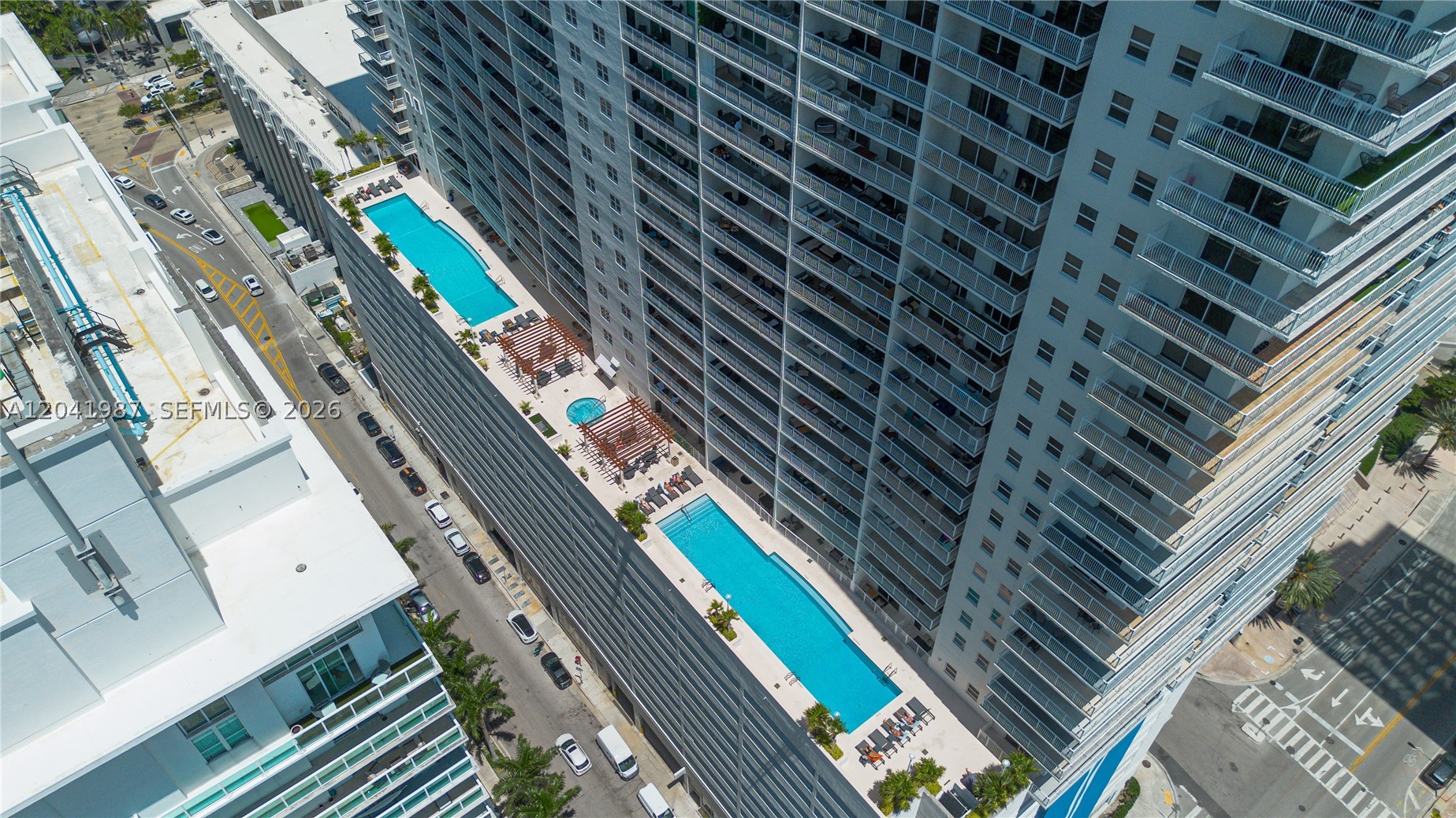 1200 Brickell Bay Dr #4121, Miami FL 33131