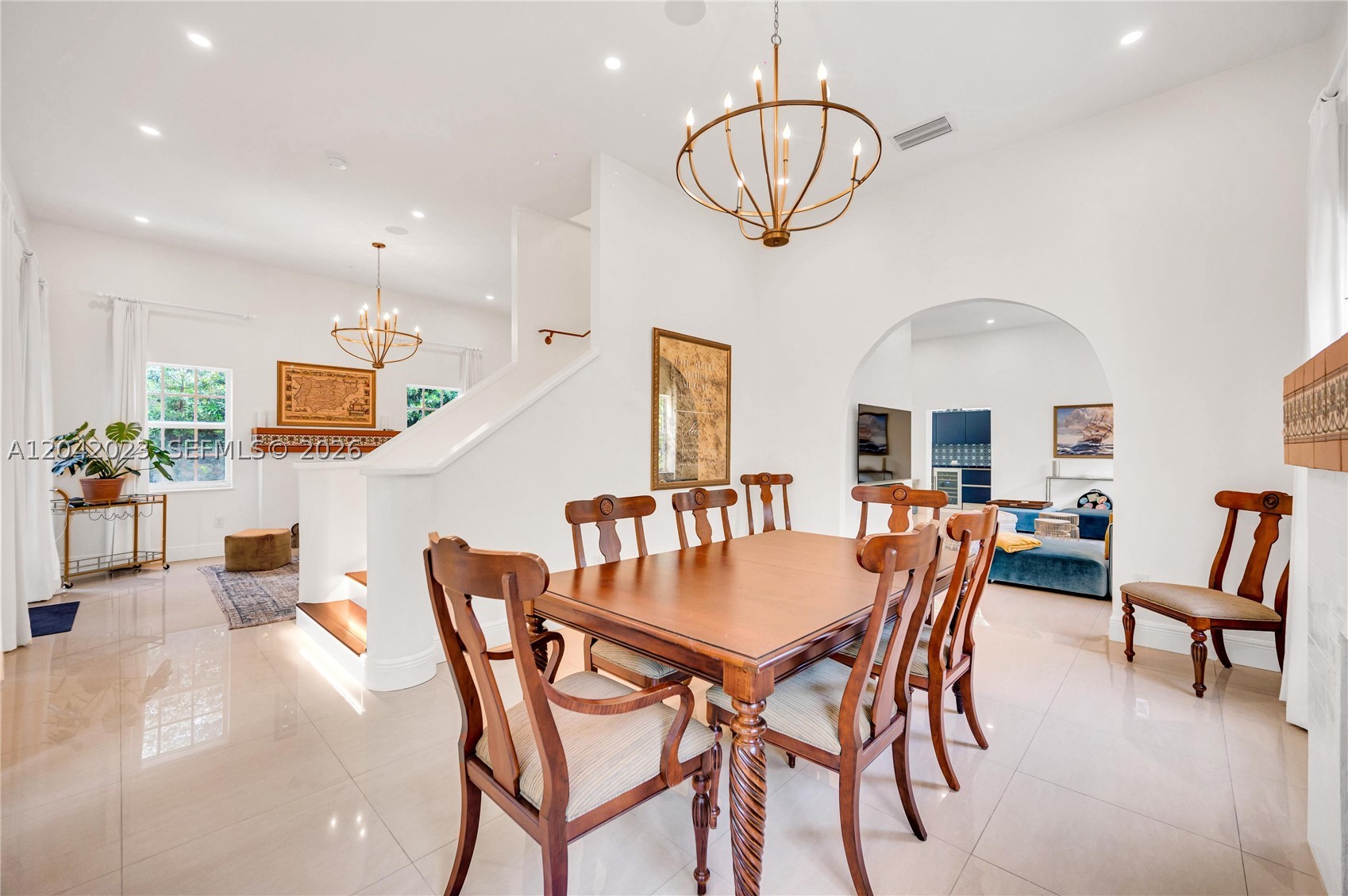30 NE 44th St, Miami FL 33137