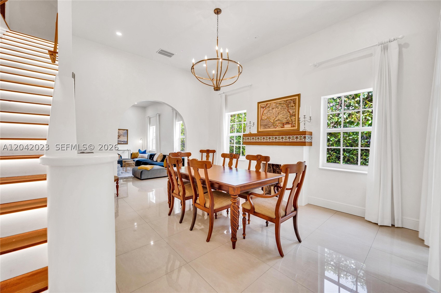 30 NE 44th St, Miami FL 33137