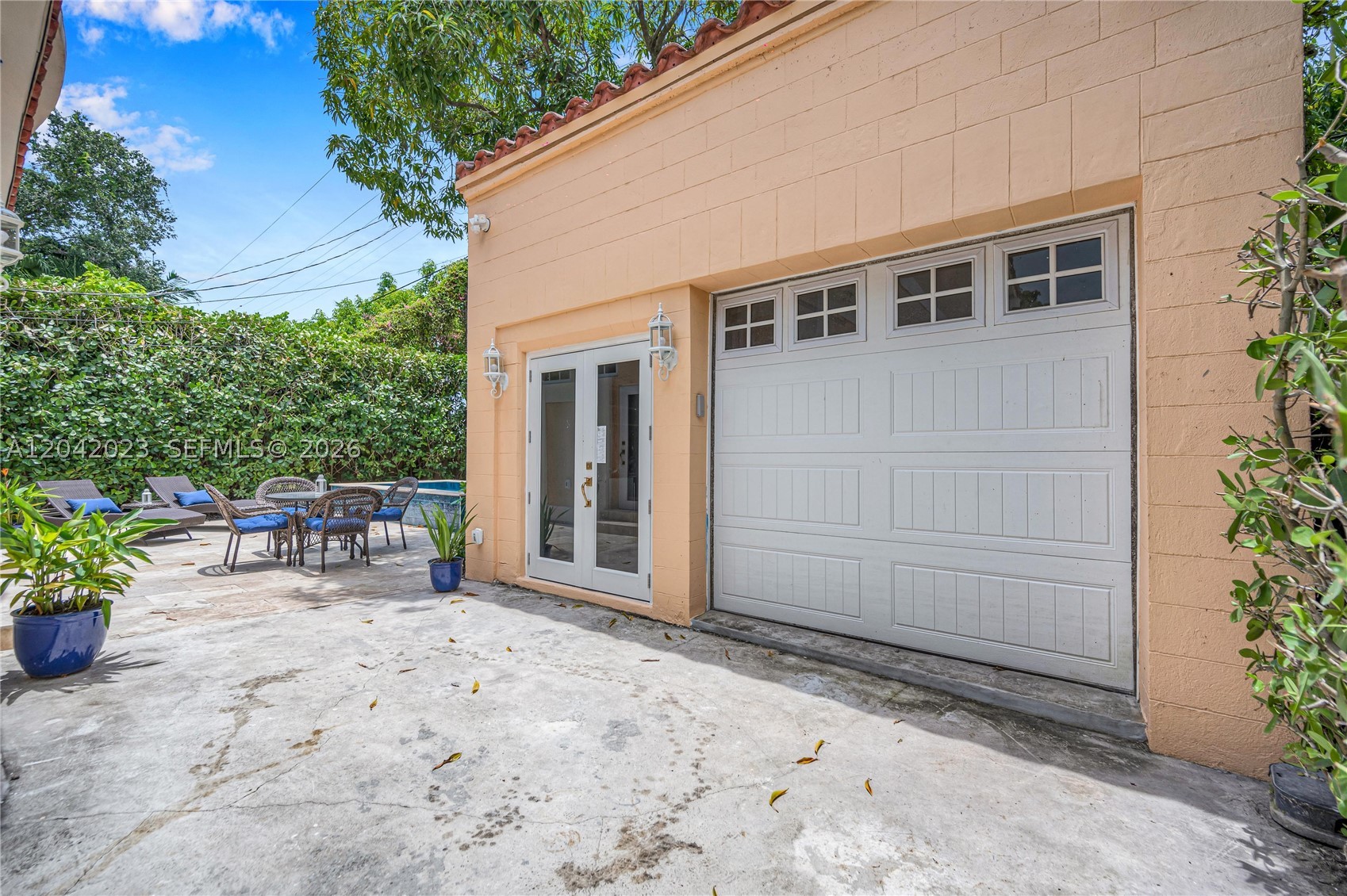 30 NE 44th St, Miami FL 33137