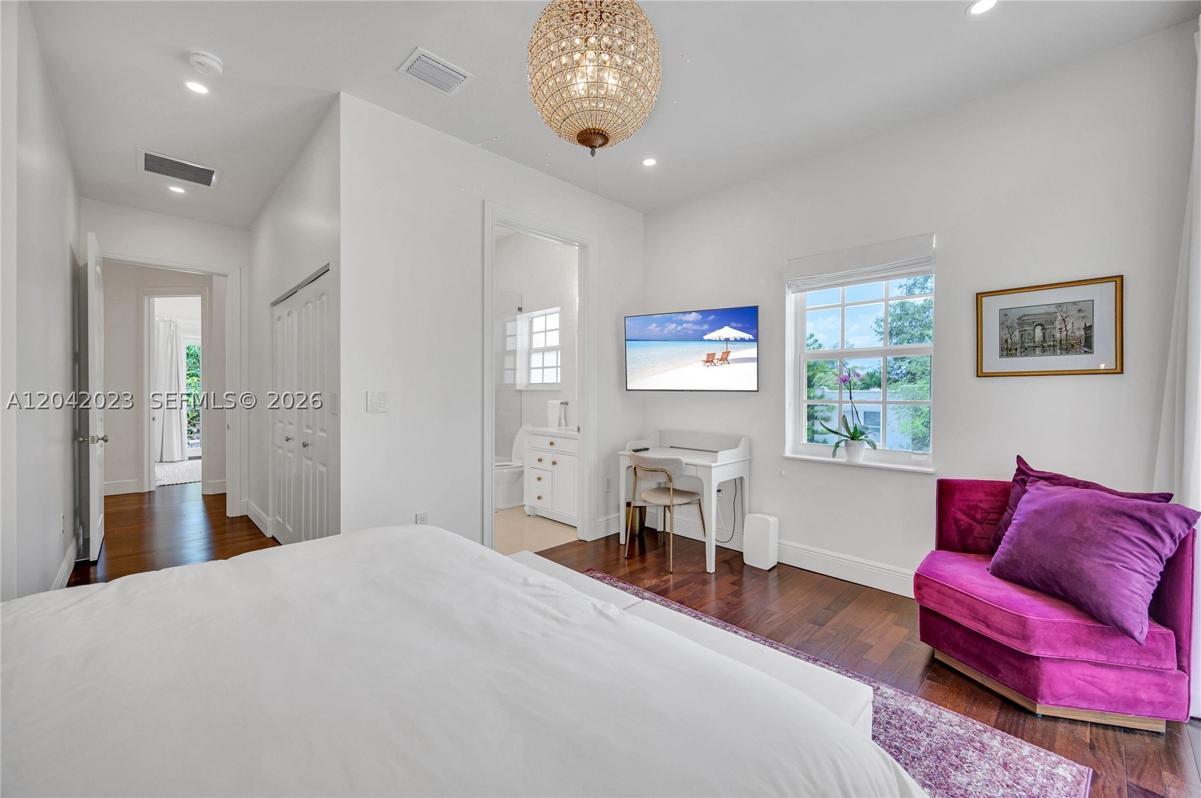 30 NE 44th St, Miami FL 33137