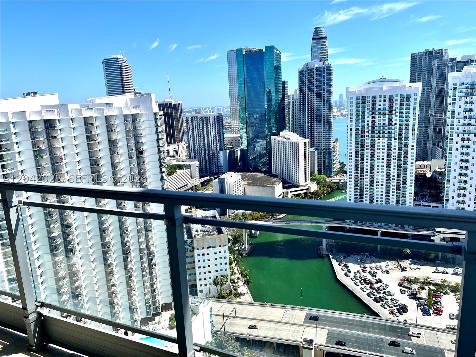92 SW 3rd St #4311, Miami FL 33130