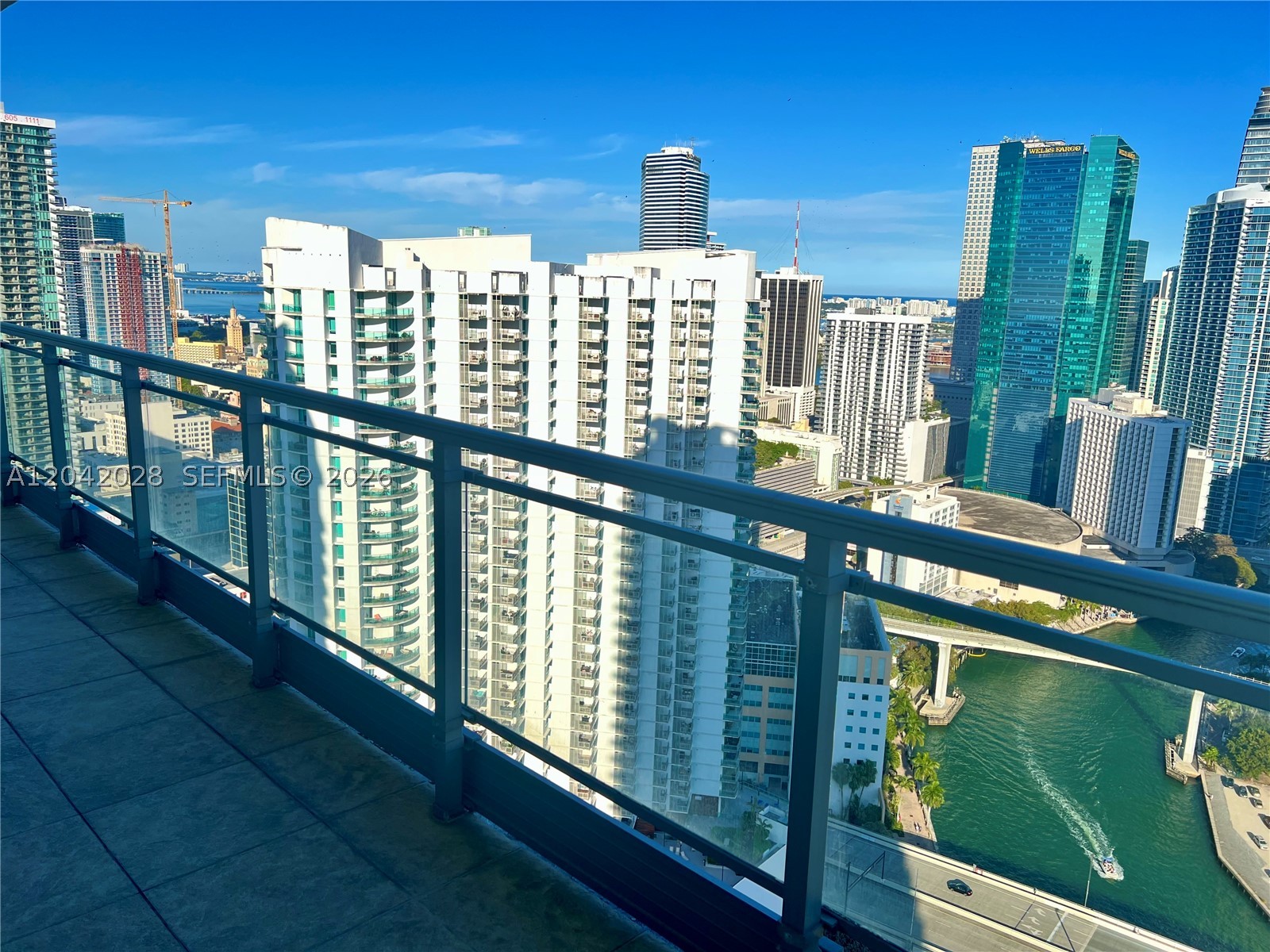 92 SW 3rd St #4311, Miami FL 33130