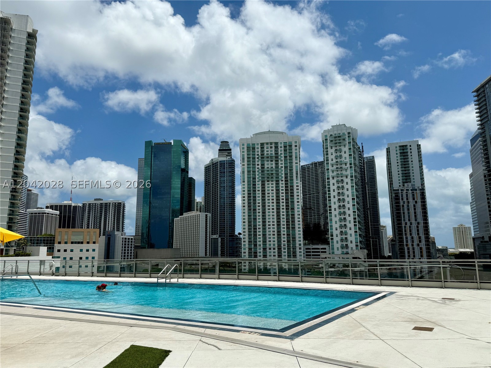 92 SW 3rd St #4311, Miami FL 33130
