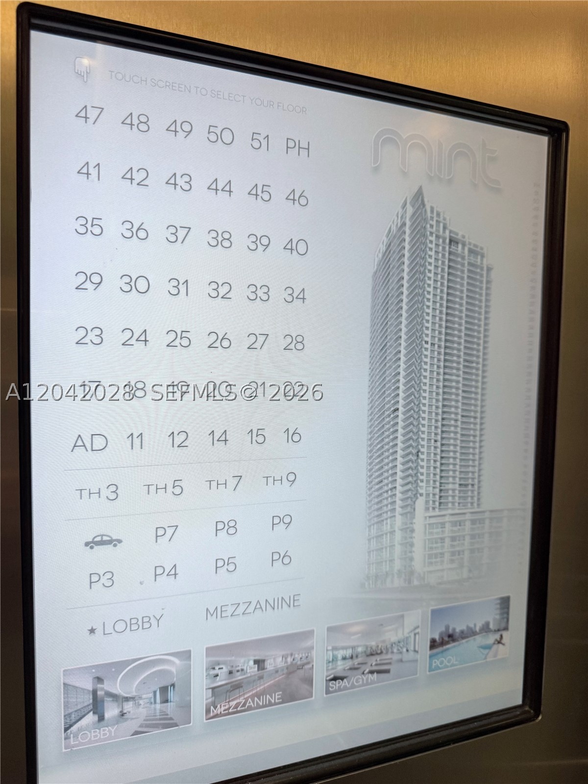 92 SW 3rd St #4311, Miami FL 33130