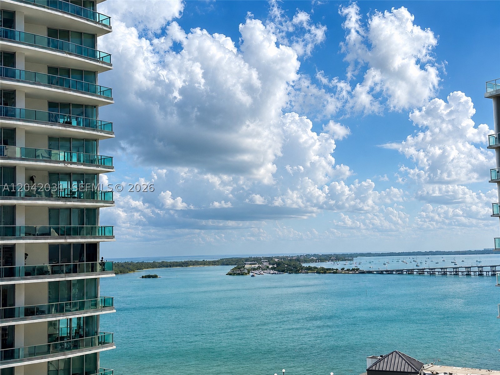 1300 Brickell Bay Dr #2307, Miami FL 33131