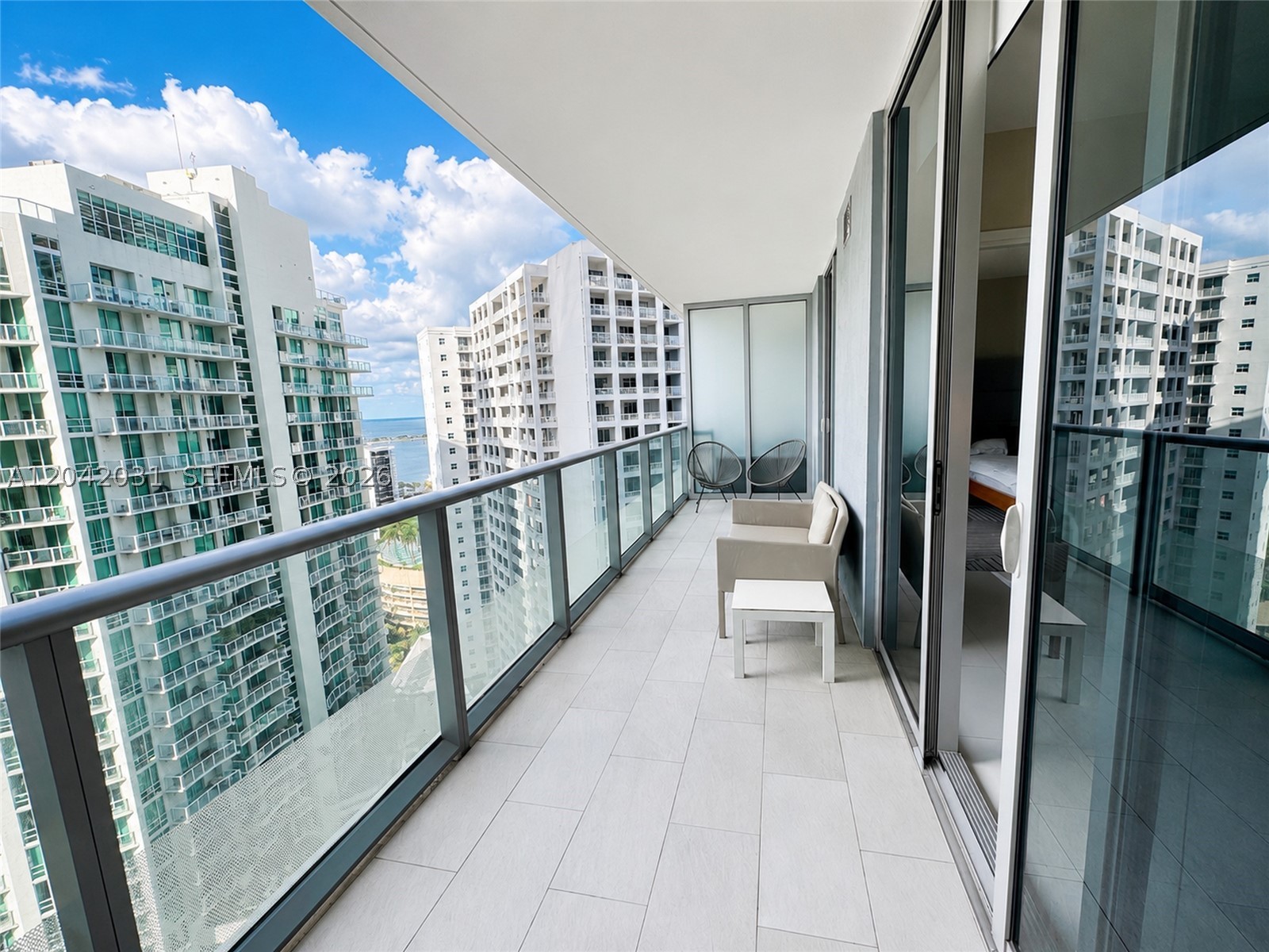 1300 Brickell Bay Dr #2307, Miami FL 33131