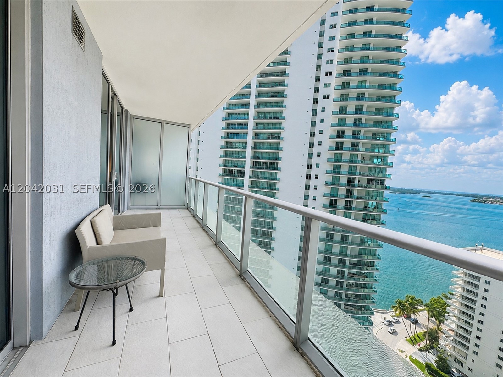 1300 Brickell Bay Dr #2307, Miami FL 33131
