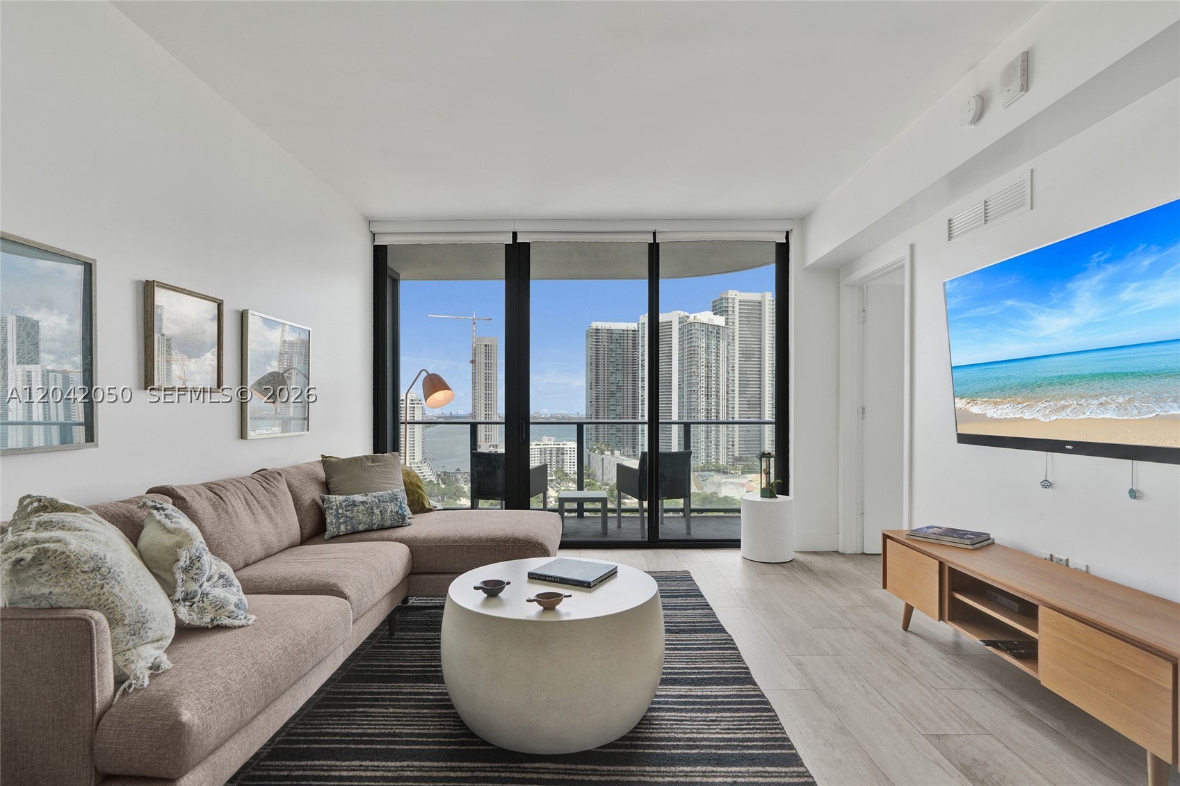 121 NE 34th St #2205, Miami FL 33137