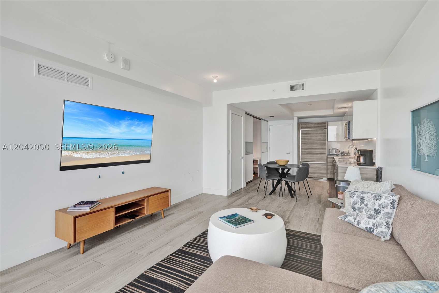 121 NE 34th St #2205, Miami FL 33137