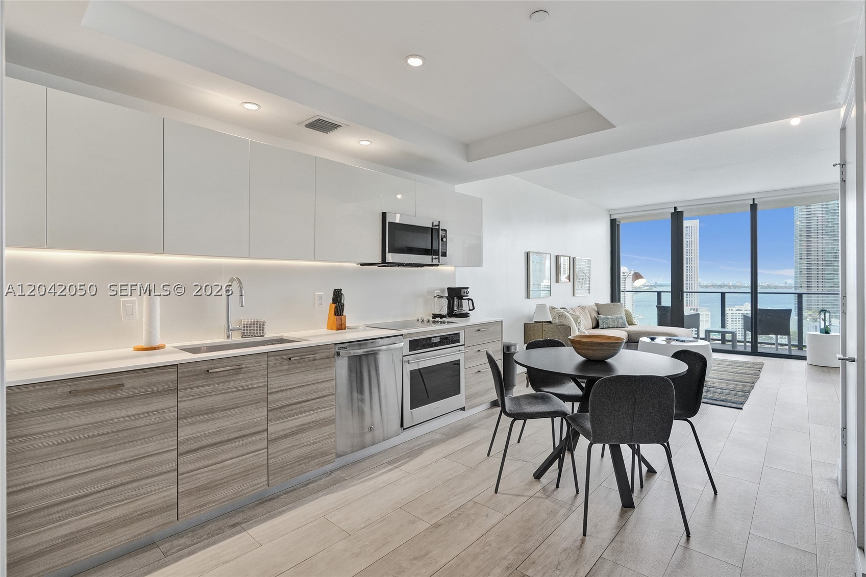 121 NE 34th St #2205, Miami FL 33137