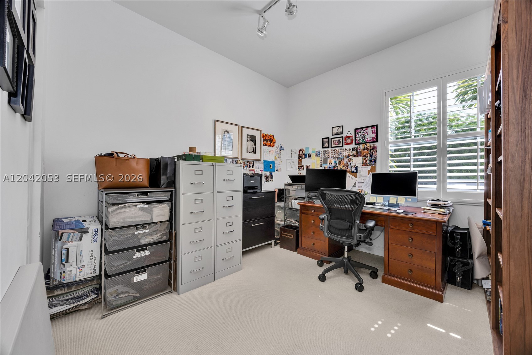 7614 SW 54th Ave, Miami FL 33143