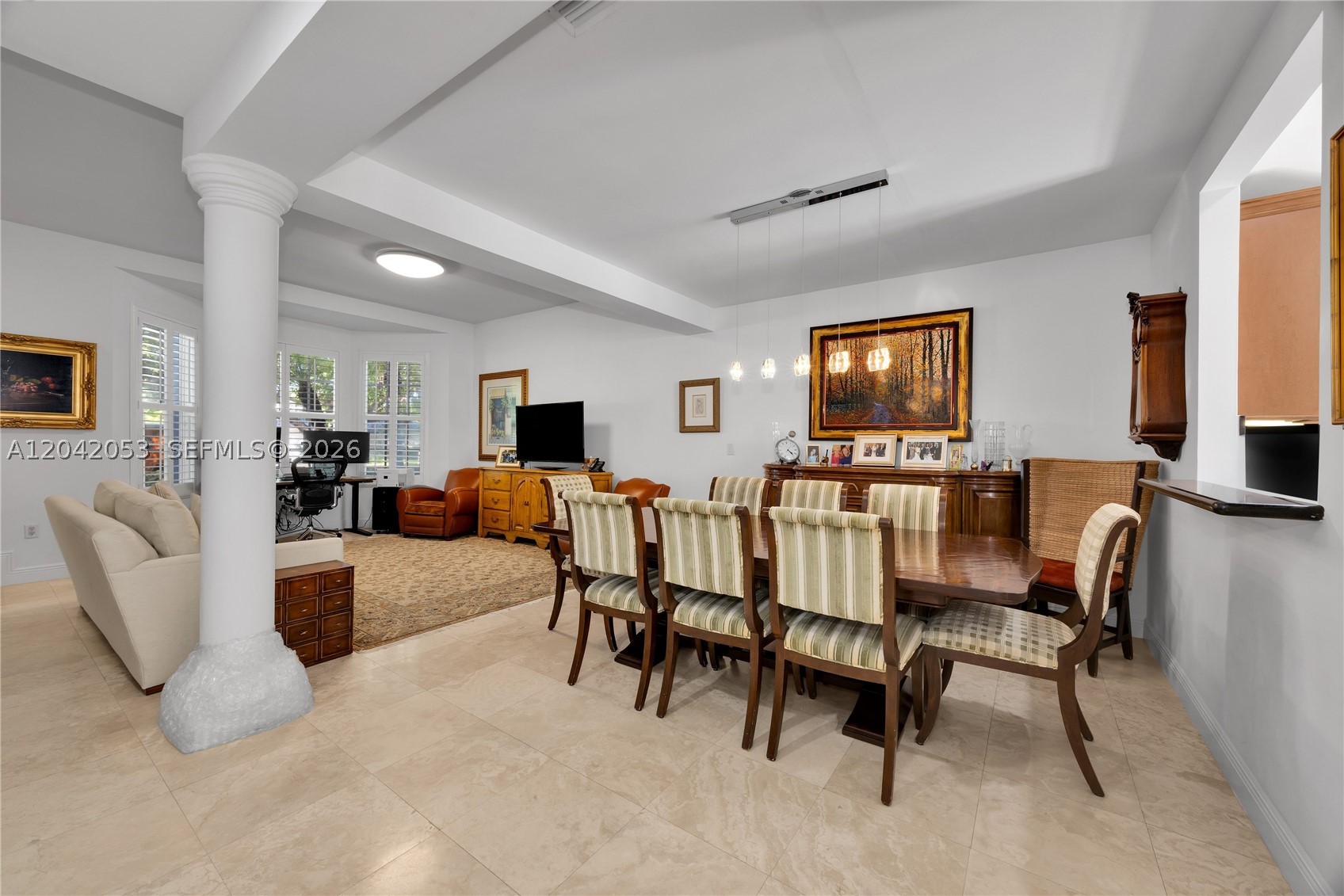 7614 SW 54th Ave, Miami FL 33143