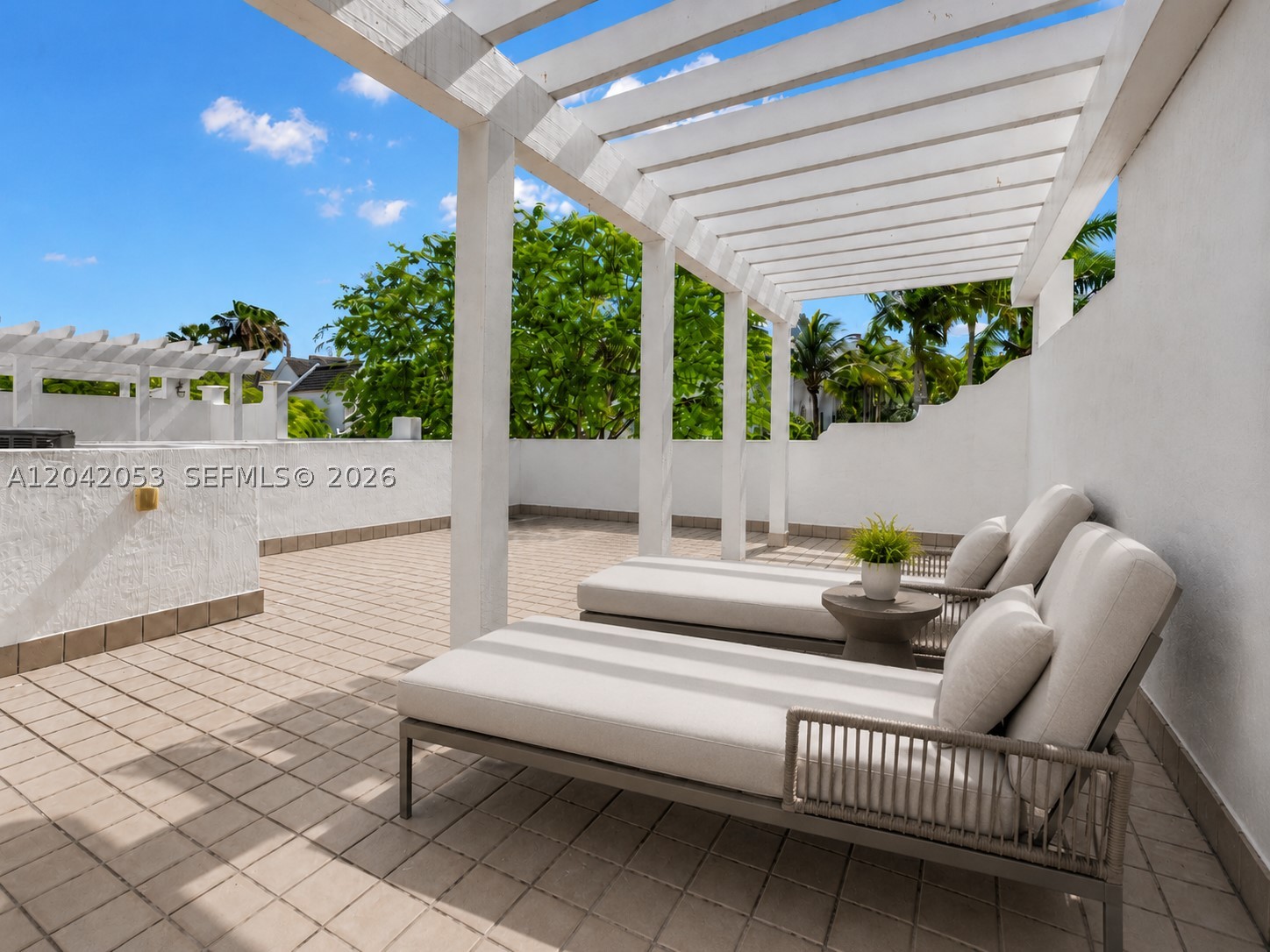 7614 SW 54th Ave, Miami FL 33143
