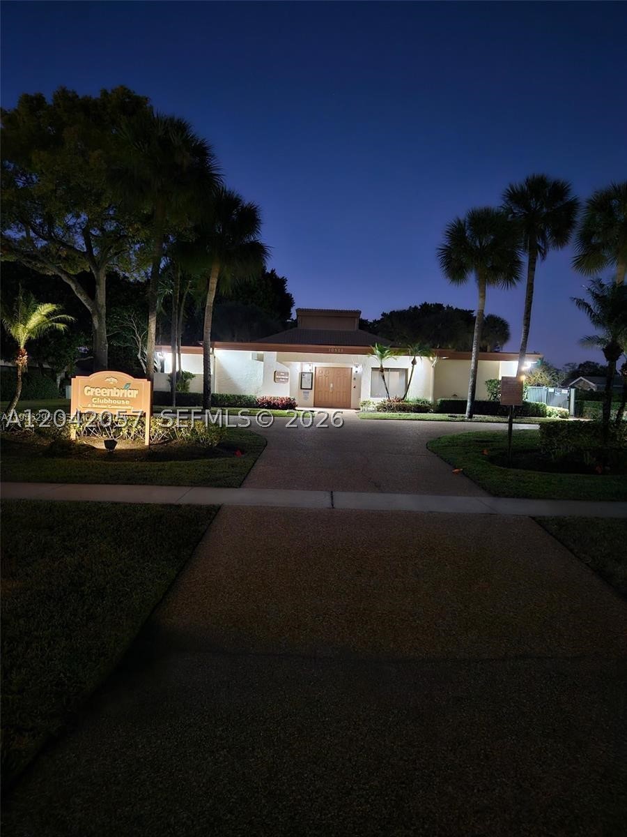 10301 Greenbriar Ct, Boca Raton FL 33498
