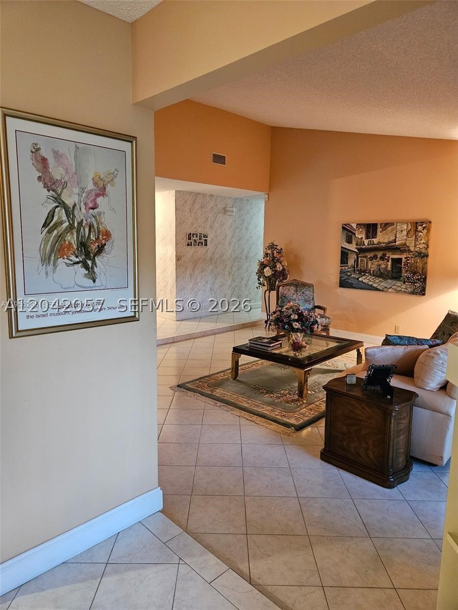 10301 Greenbriar Ct, Boca Raton FL 33498