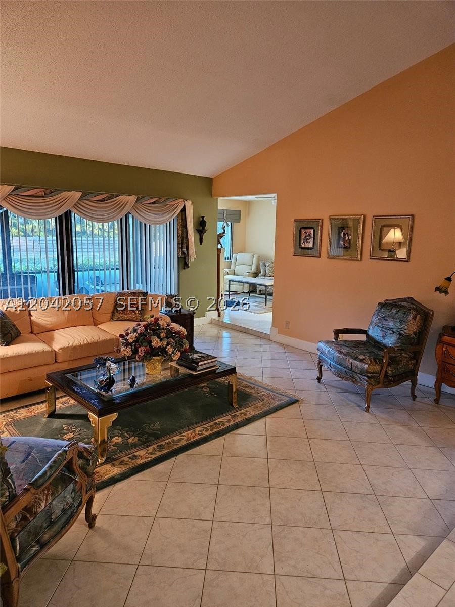 10301 Greenbriar Ct, Boca Raton FL 33498