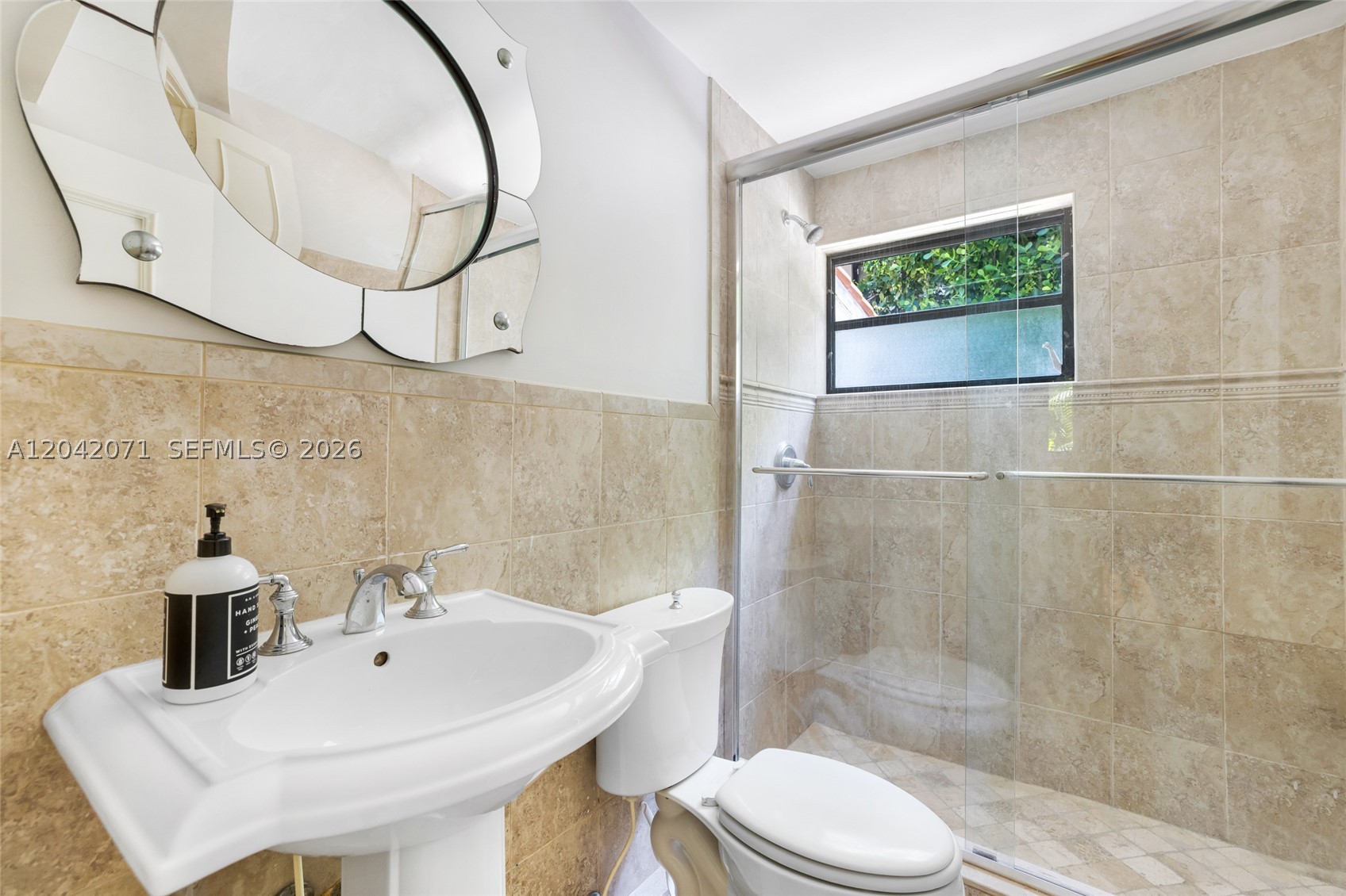 920 Aguero Ave #0, Coral Gables FL 33146