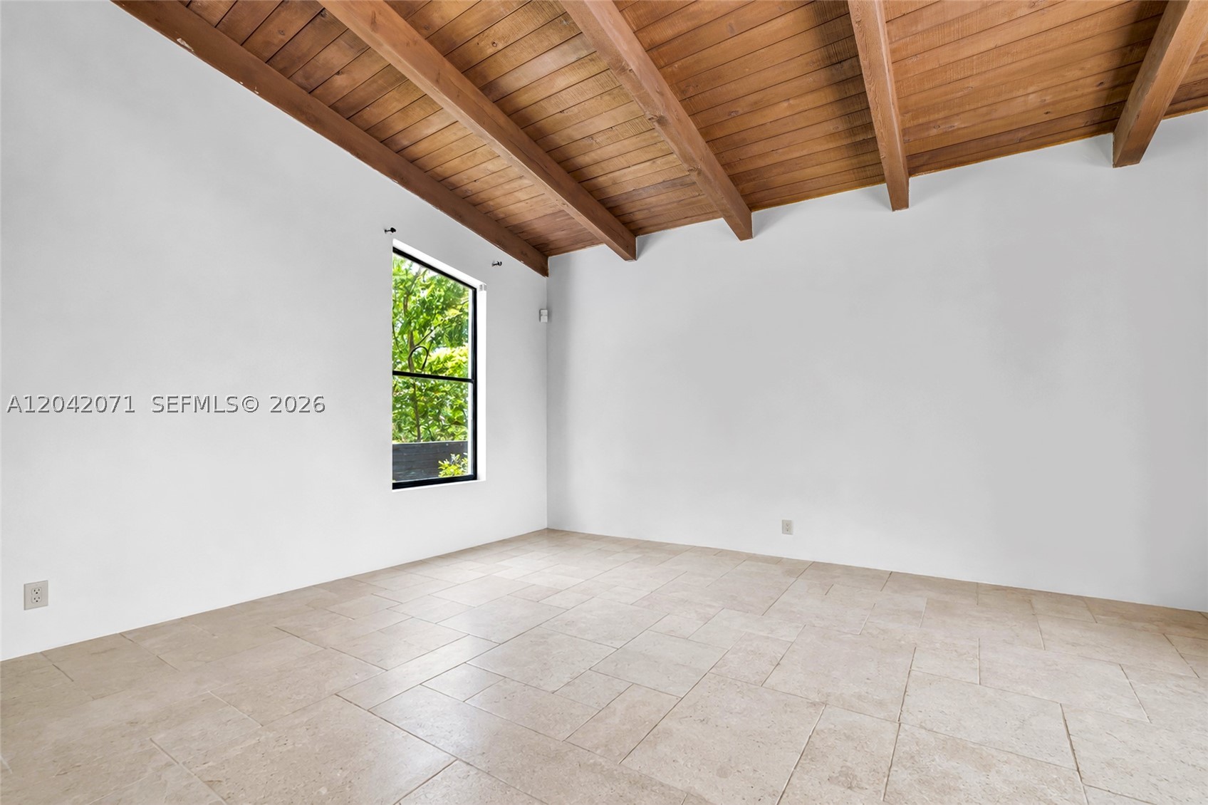 920 Aguero Ave #0, Coral Gables FL 33146