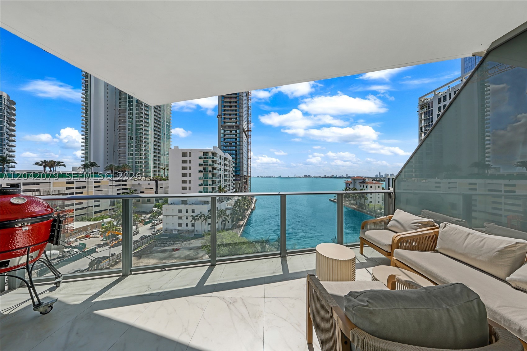 460 NE 28th St #701, Miami FL 33137