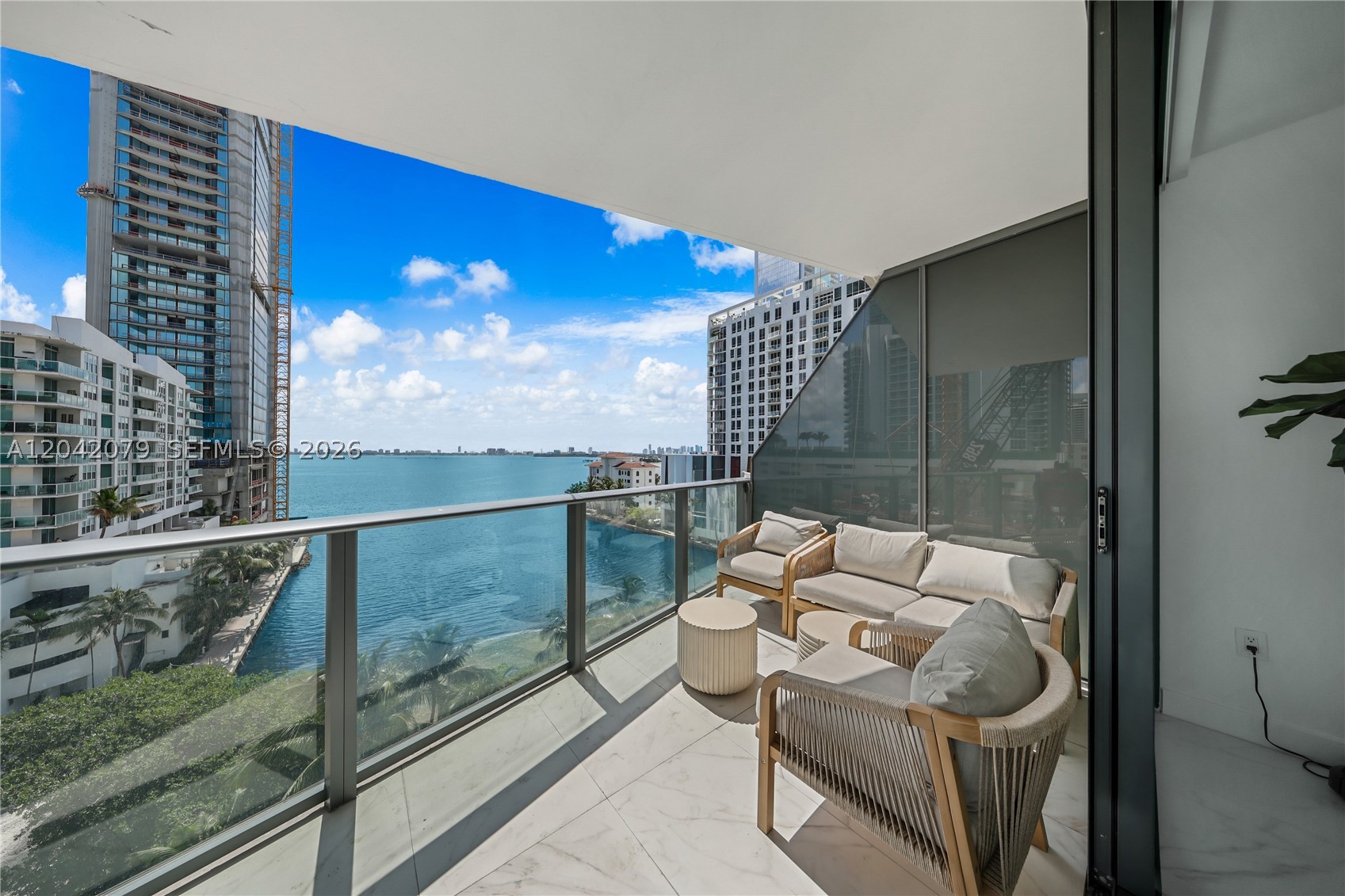 460 NE 28th St #701, Miami FL 33137