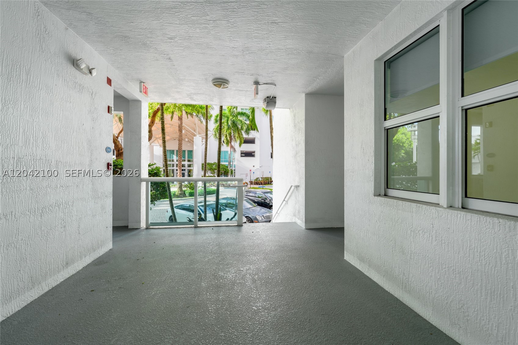 7914 Harbor Island Dr #106, North Bay Village FL 33141