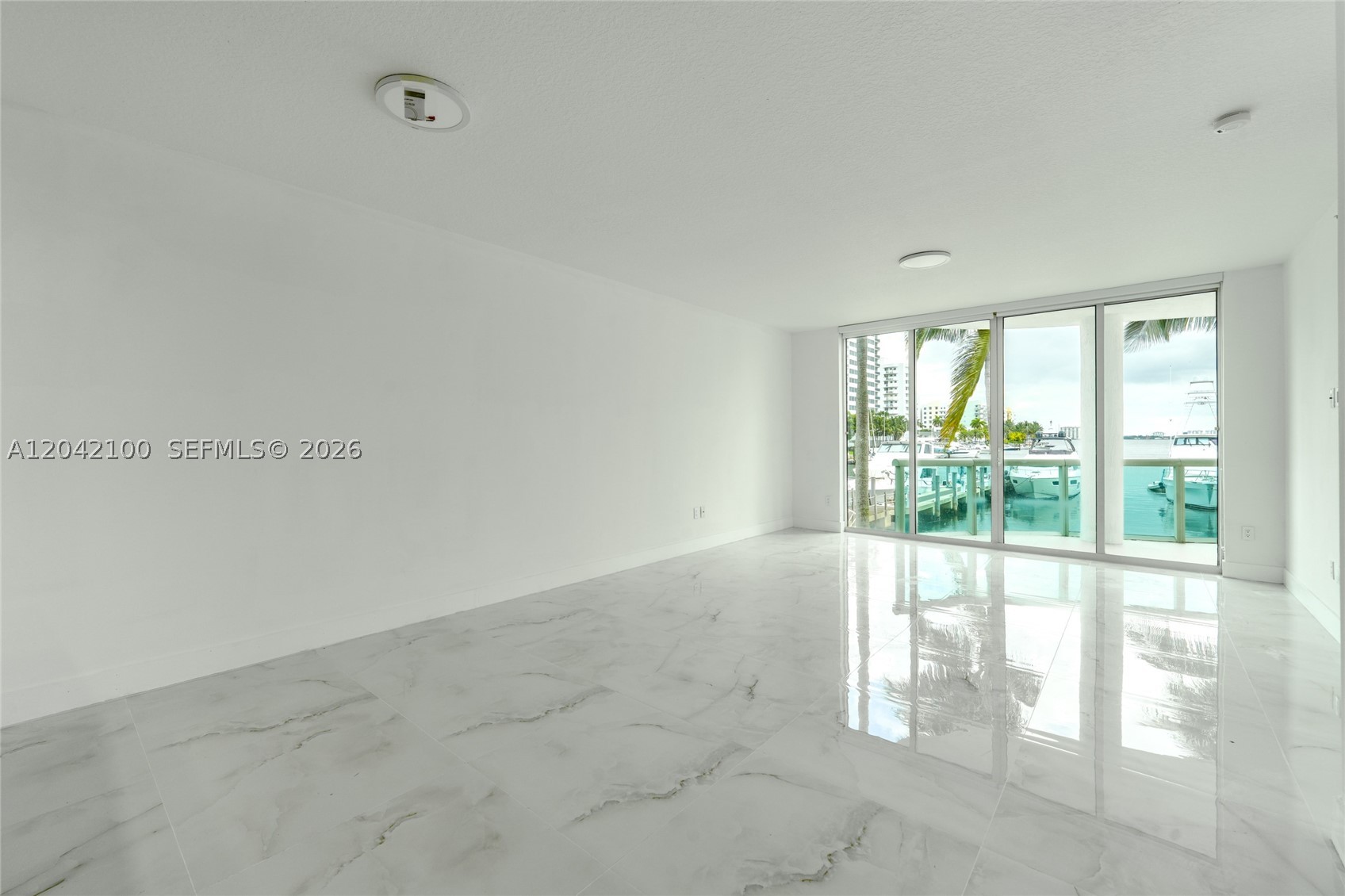 7914 Harbor Island Dr #106, North Bay Village FL 33141