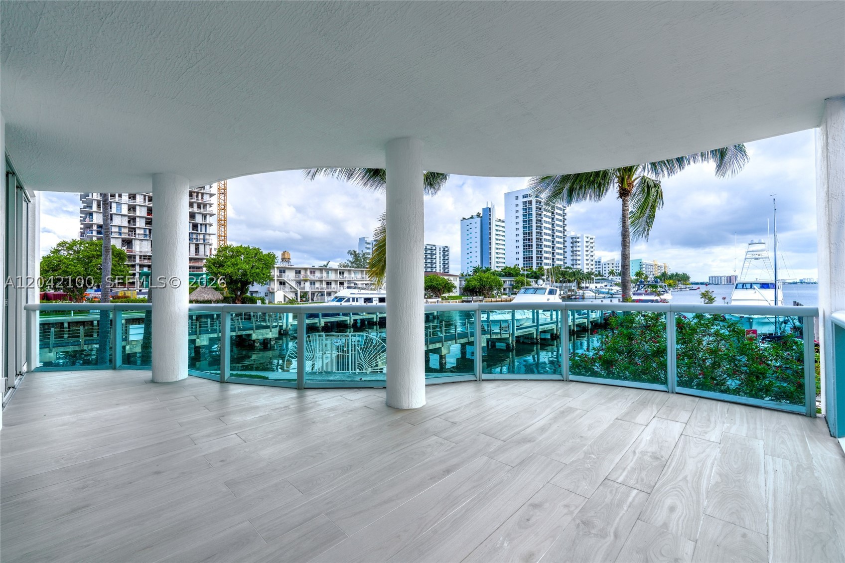 7914 Harbor Island Dr #106, North Bay Village FL 33141