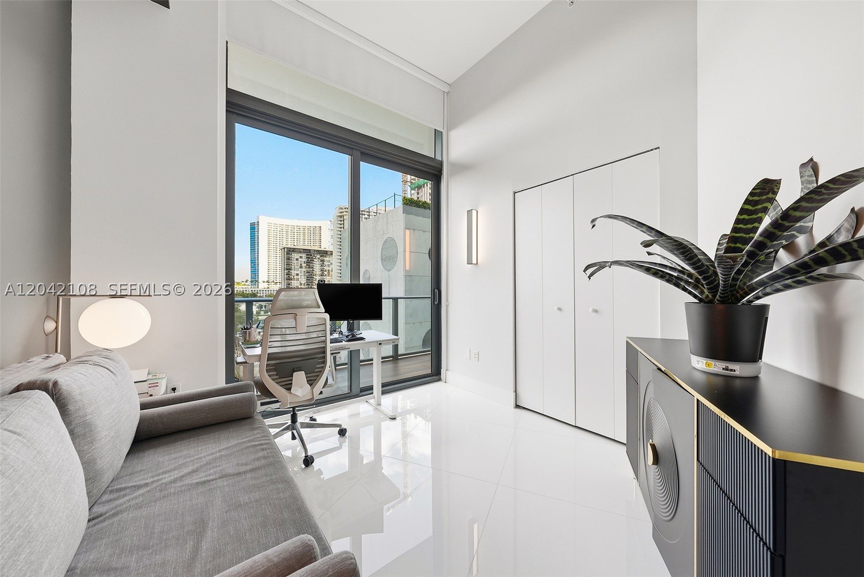 501 NE 31st St #401, Miami FL 33137
