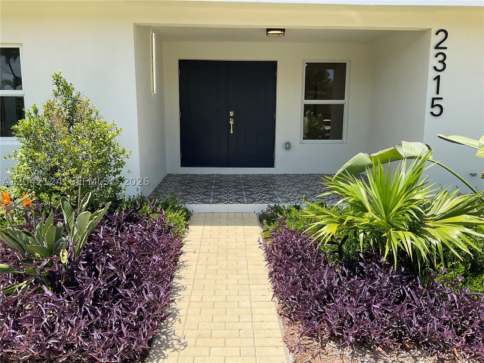 2315 NW 3rd St, Miami FL 33125