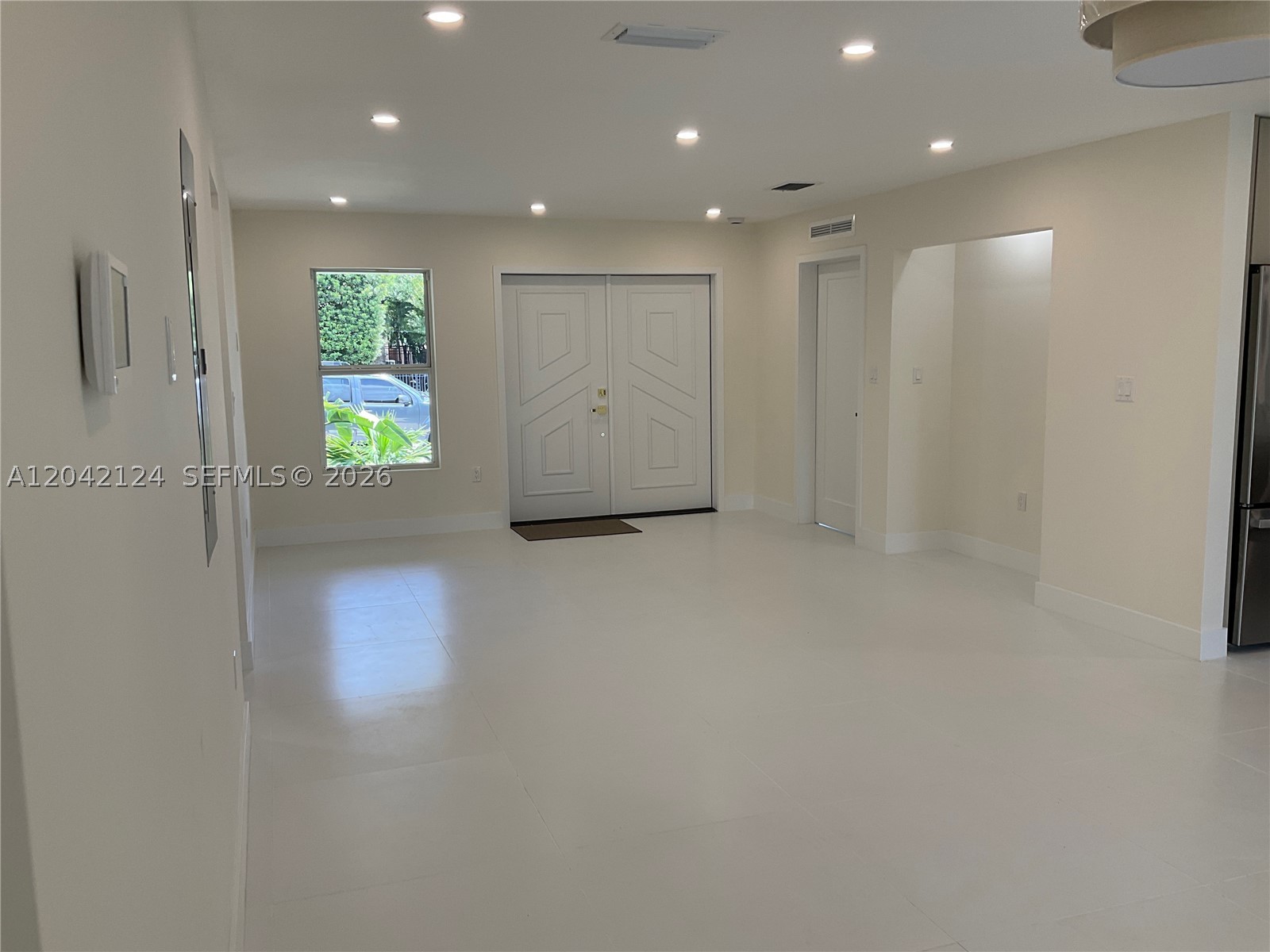 2315 NW 3rd St, Miami FL 33125