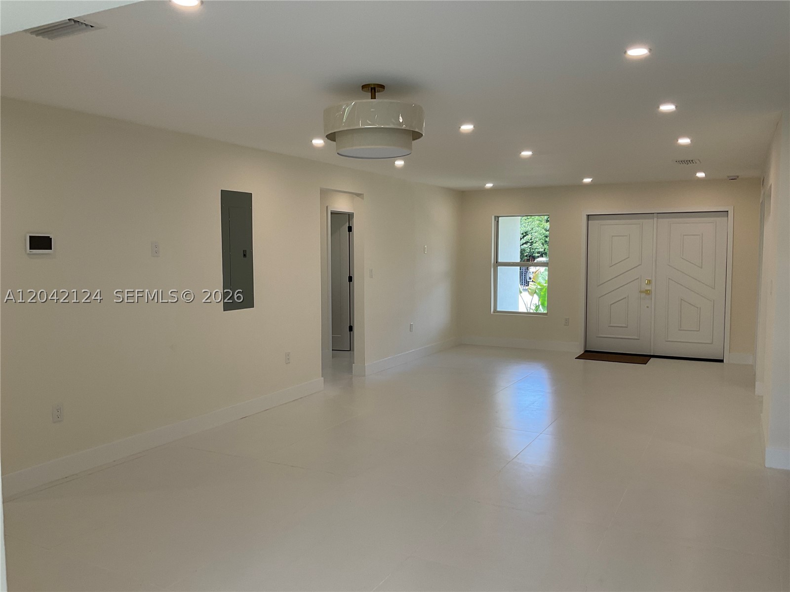 2315 NW 3rd St, Miami FL 33125