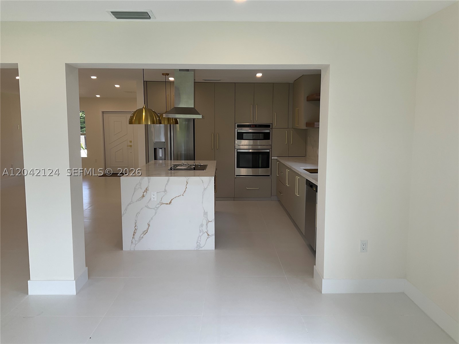2315 NW 3rd St, Miami FL 33125
