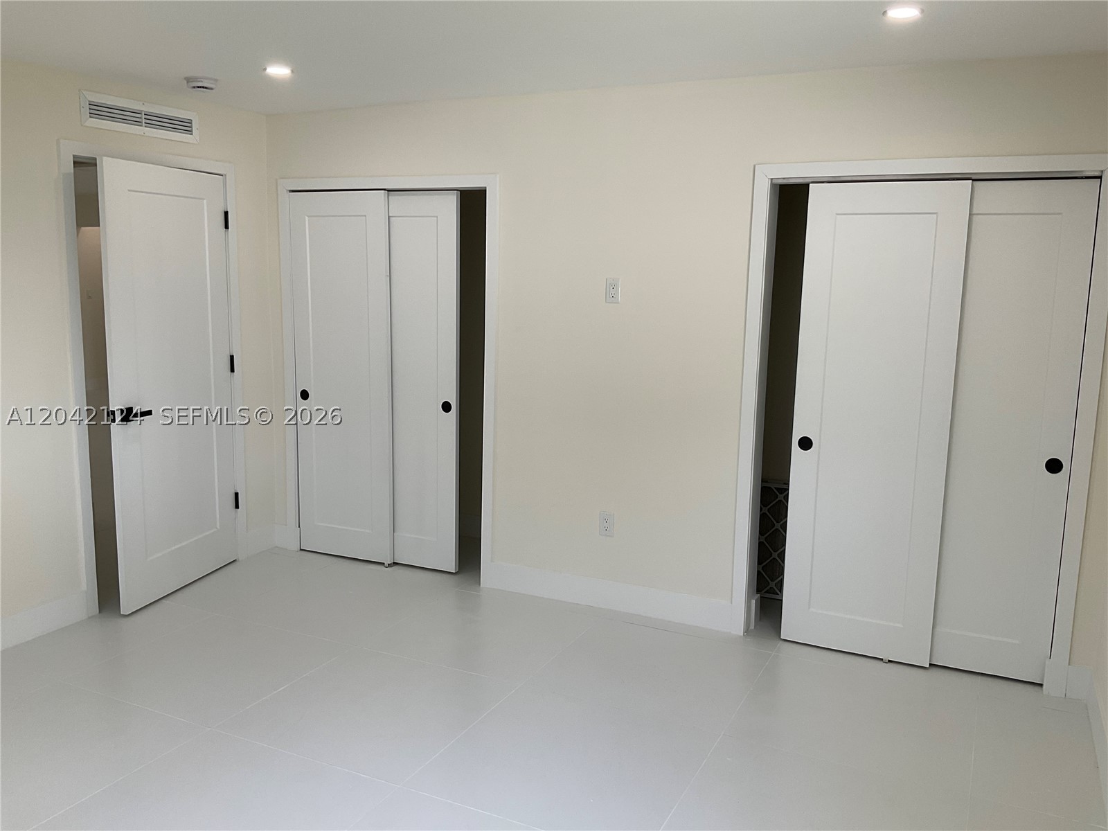 2315 NW 3rd St, Miami FL 33125