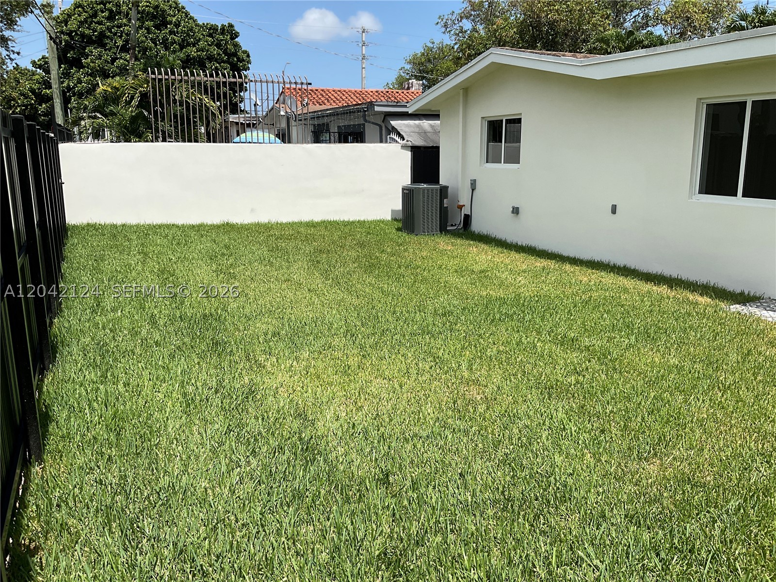 2315 NW 3rd St, Miami FL 33125