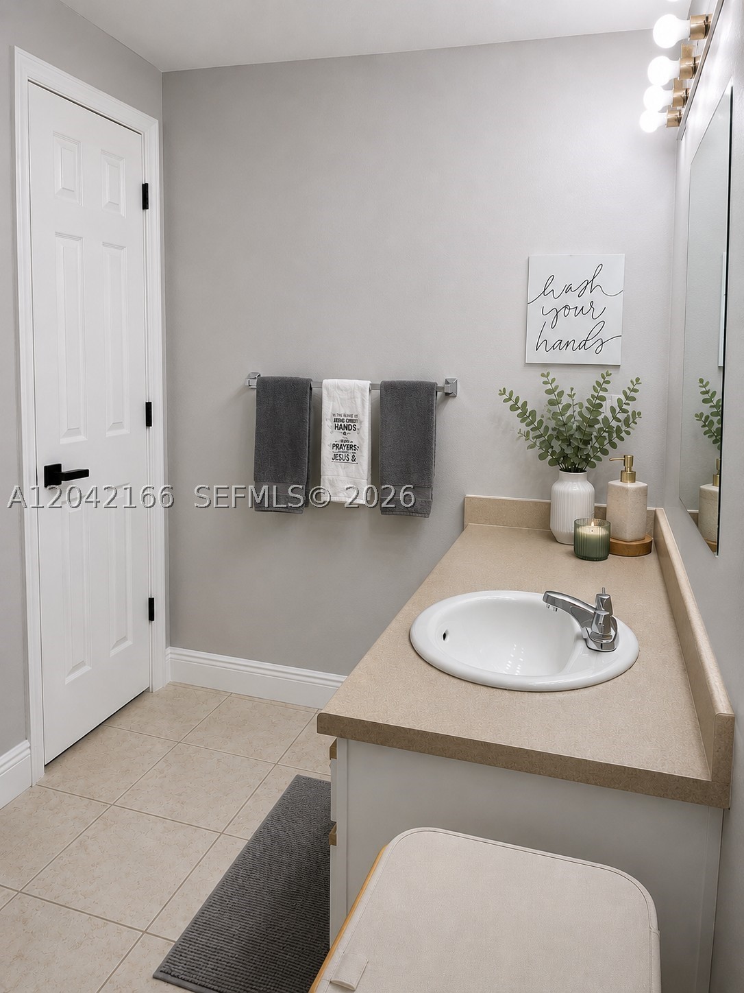 Pembroke Pines FL 33025 - A12042166