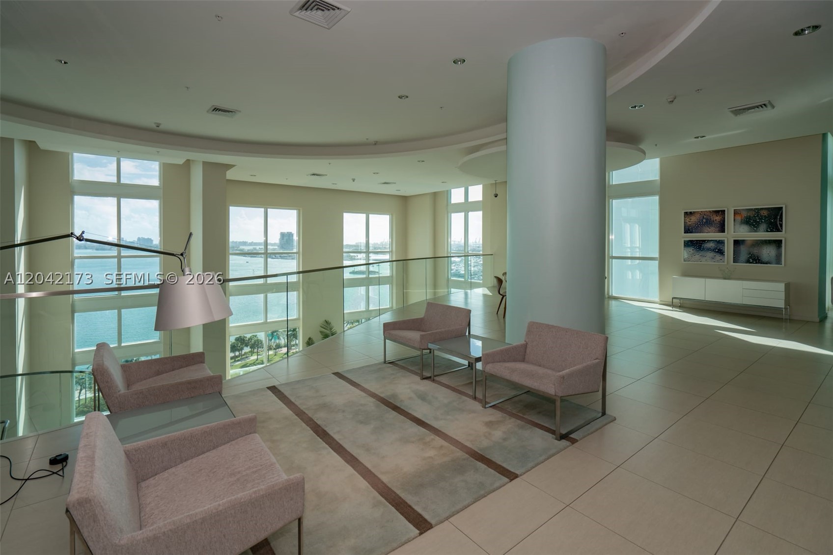 Miami FL 33132 - A12042173