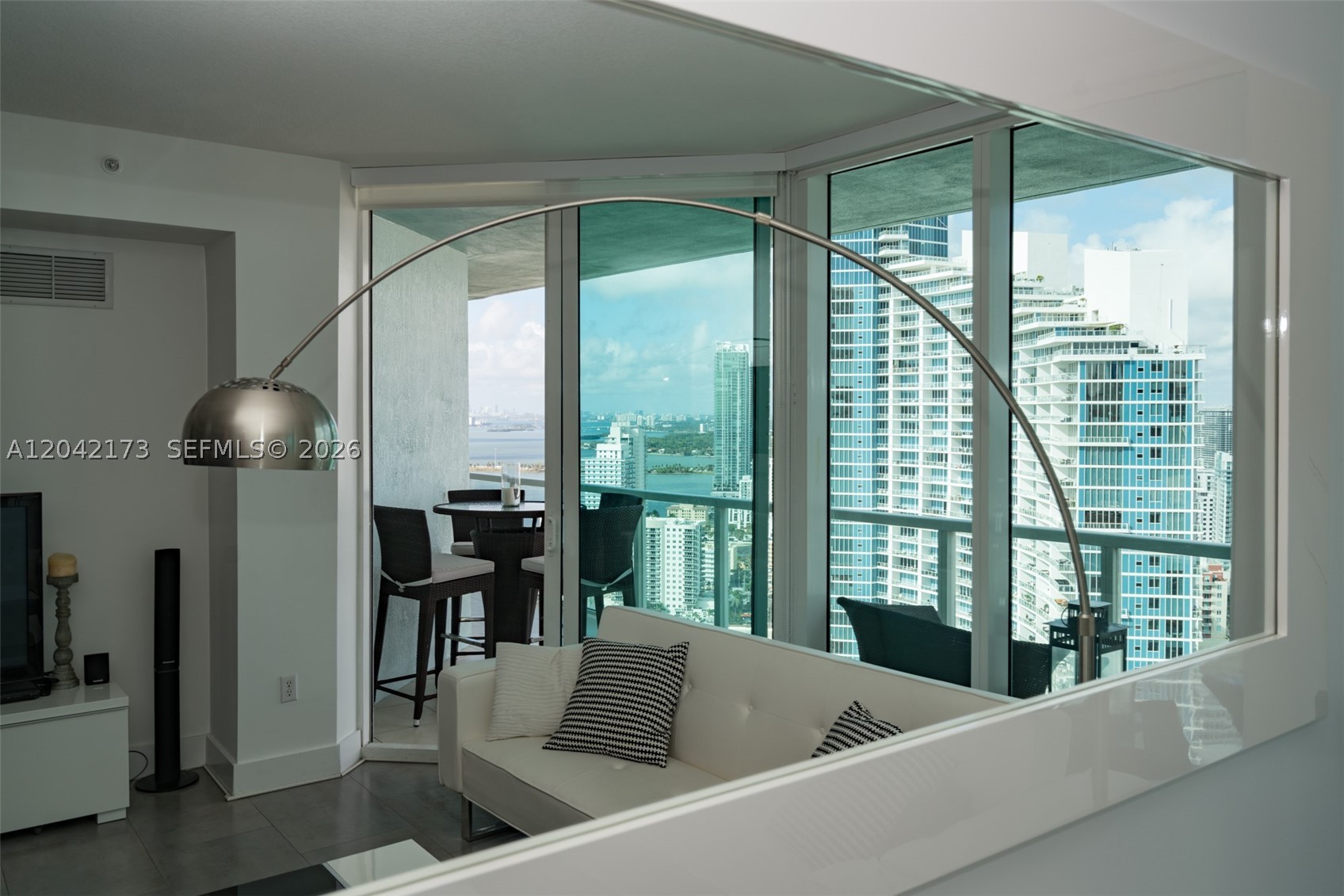 Miami FL 33132 - A12042173