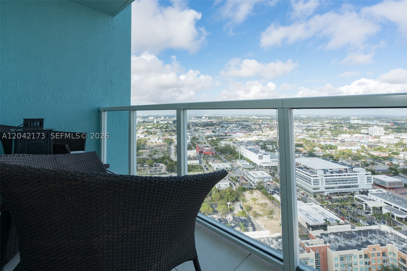 Miami FL 33132 - A12042173